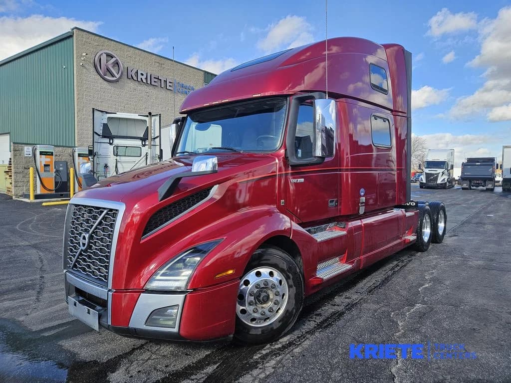 2022 Volvo VNL 860