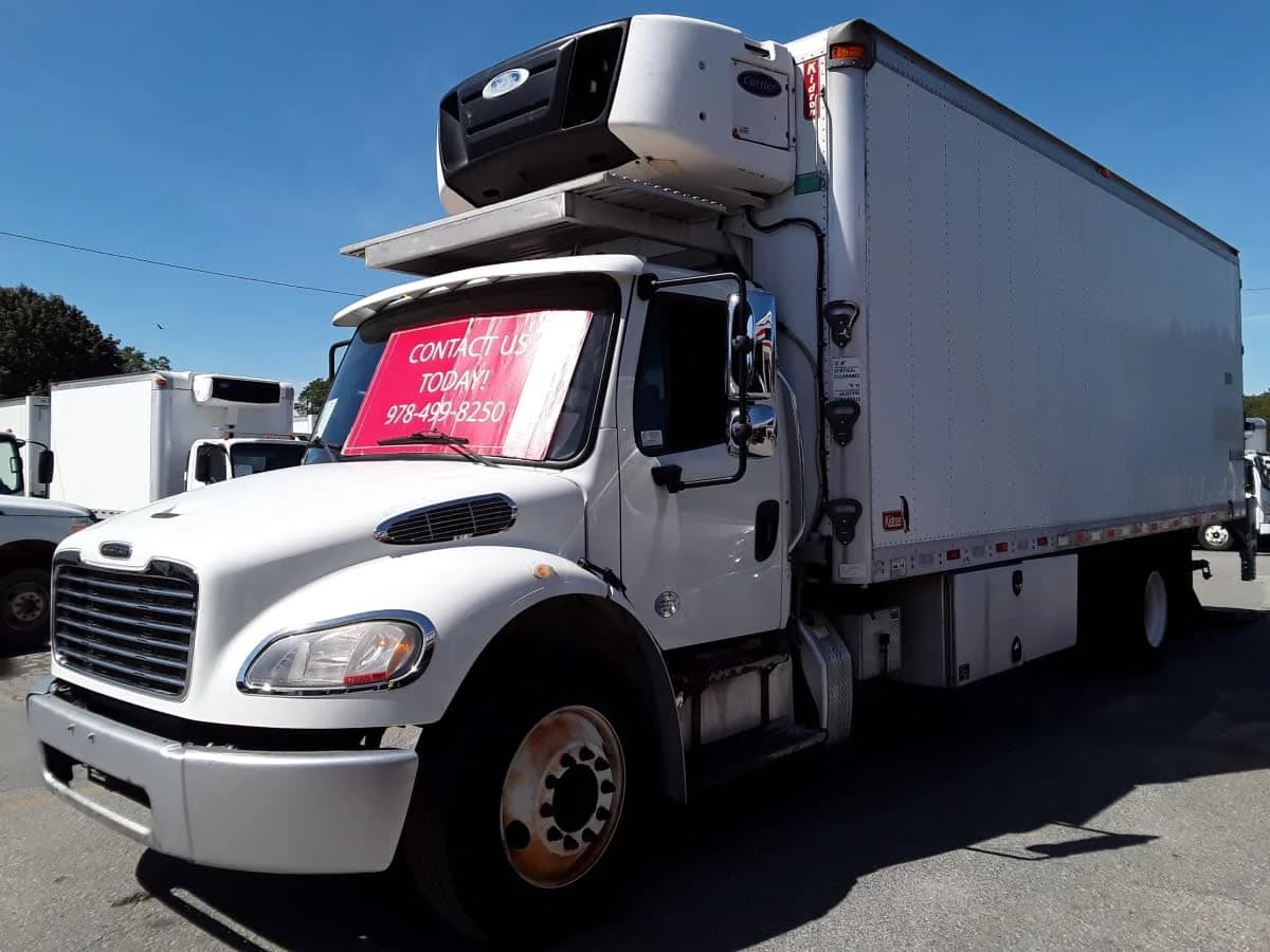 2017 Freightliner M2 106