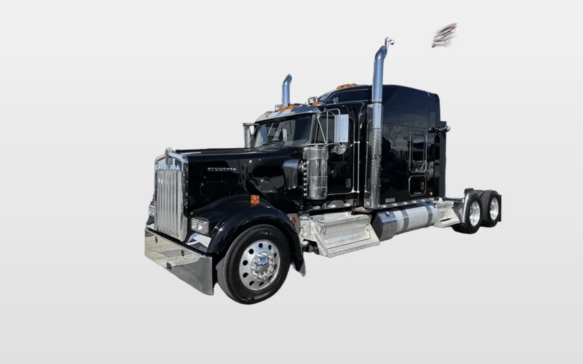 2025 Kenworth W900