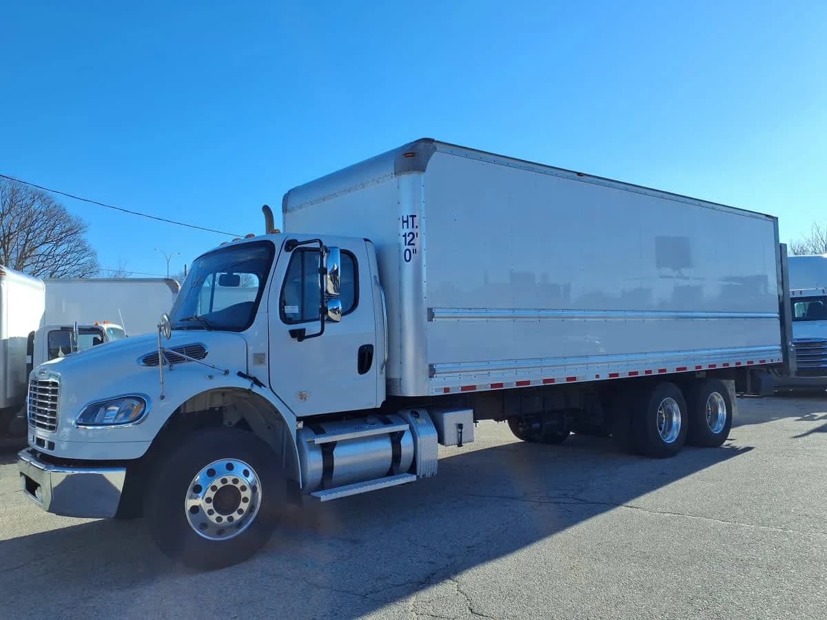2020 Freightliner M2 106