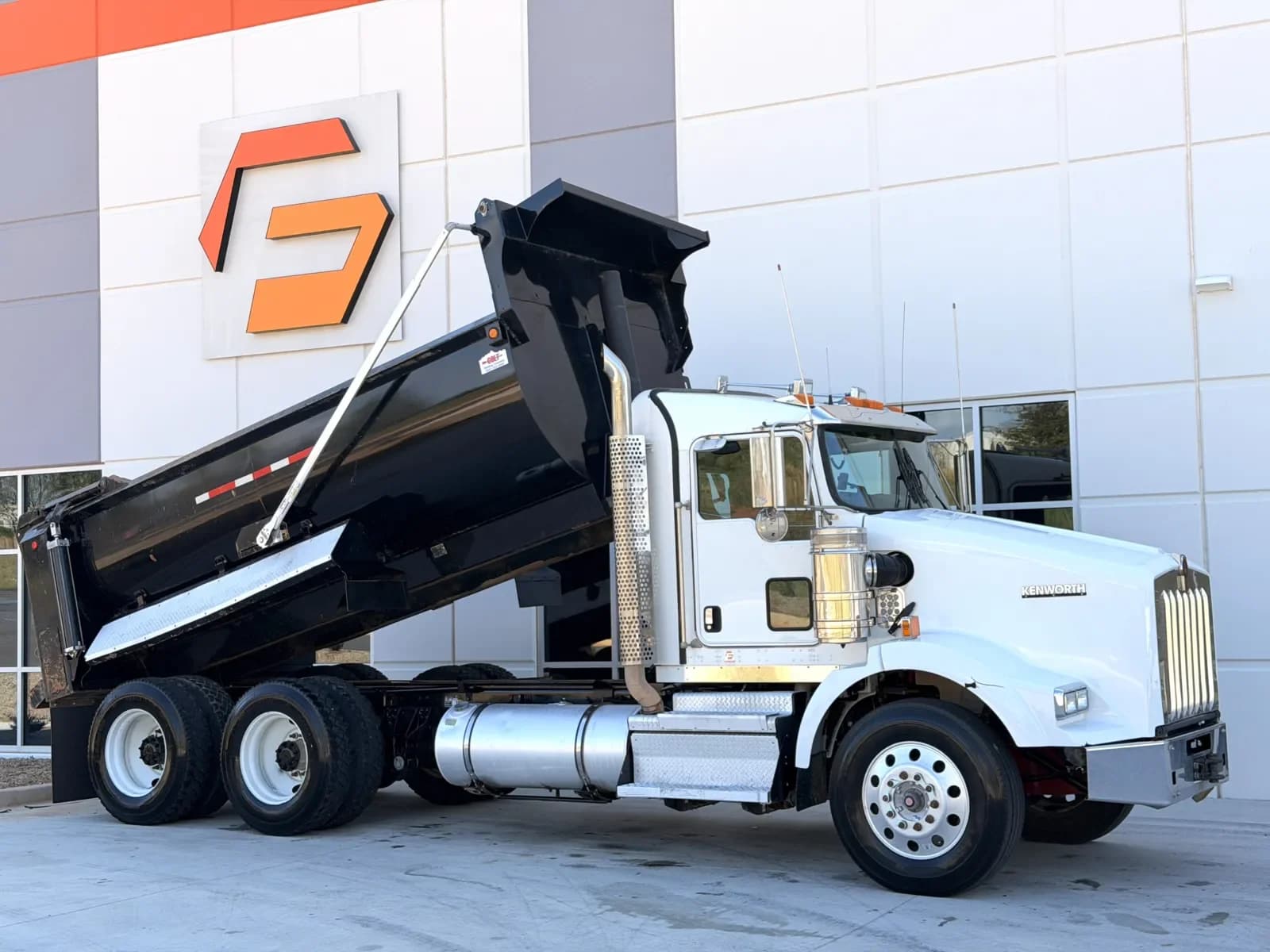 2019 Kenworth T800