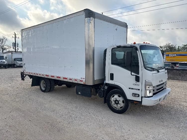 2022 Isuzu NRR