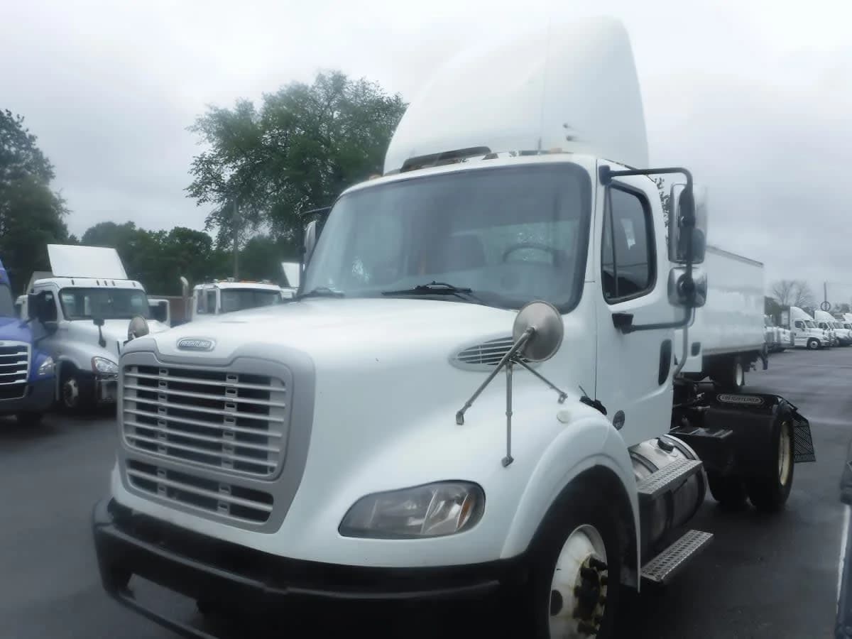 2020 Freightliner M2 112