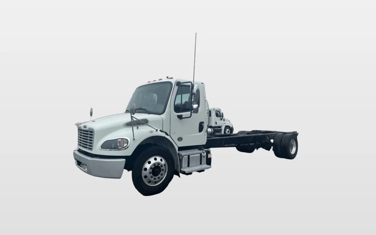 2020 Freightliner M2 106