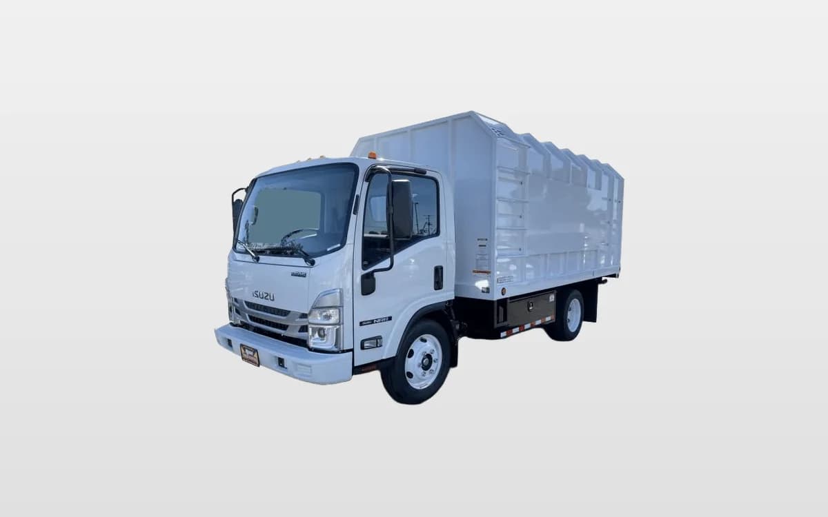 2025 Isuzu NRR