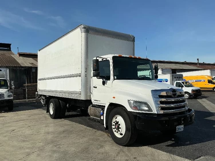 2019 Hino 268