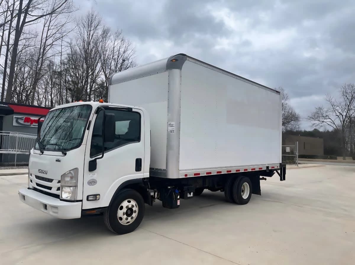 2019 Isuzu NPR