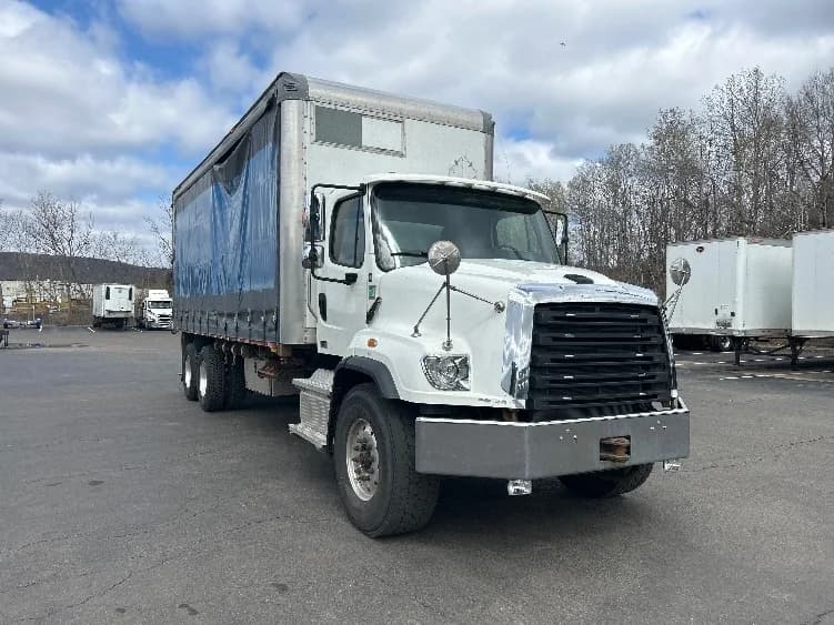 2020 Freightliner 114SD
