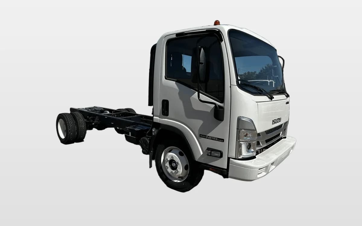2025 Isuzu NPR