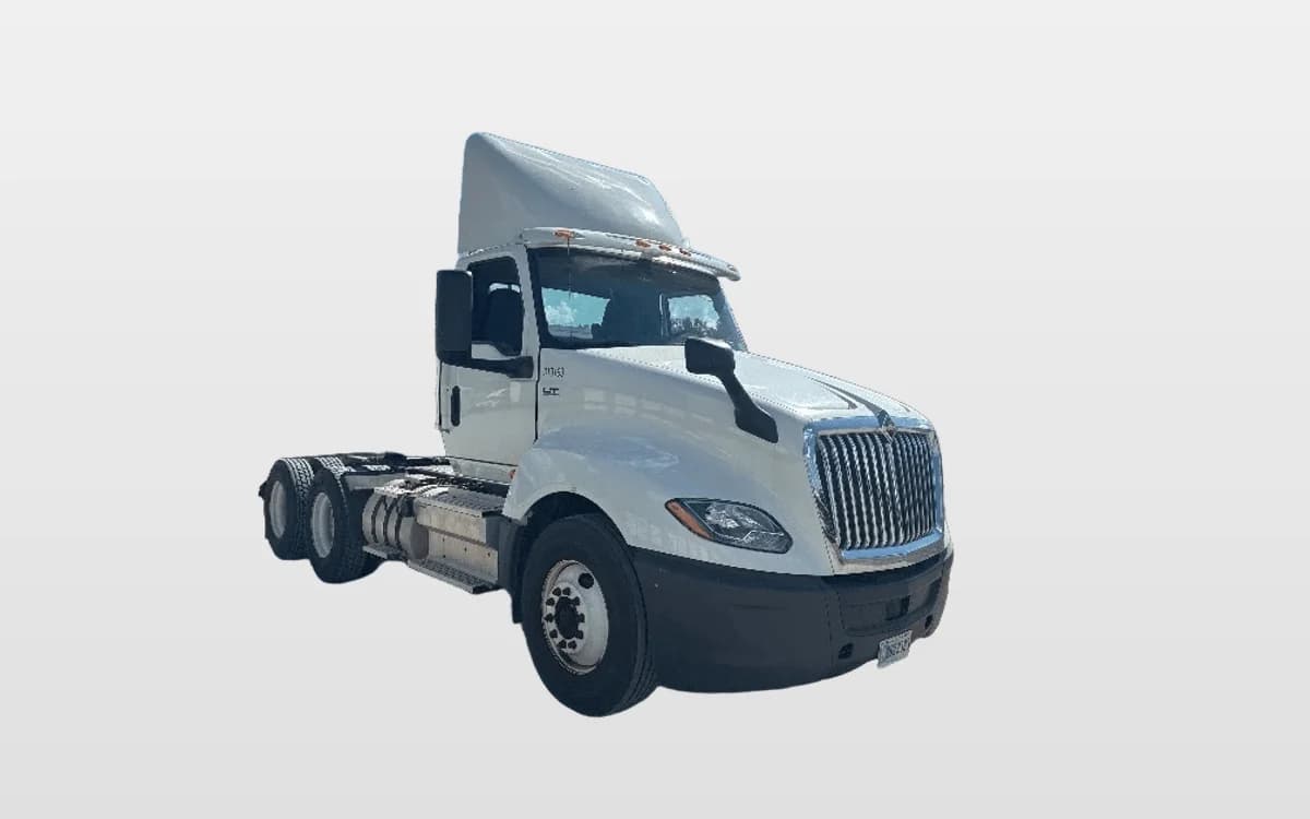 2018 International LT in Wilmington, OH