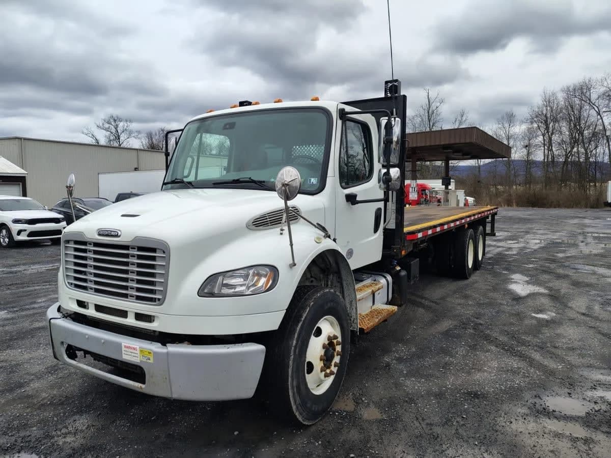 2019 Freightliner M2 106