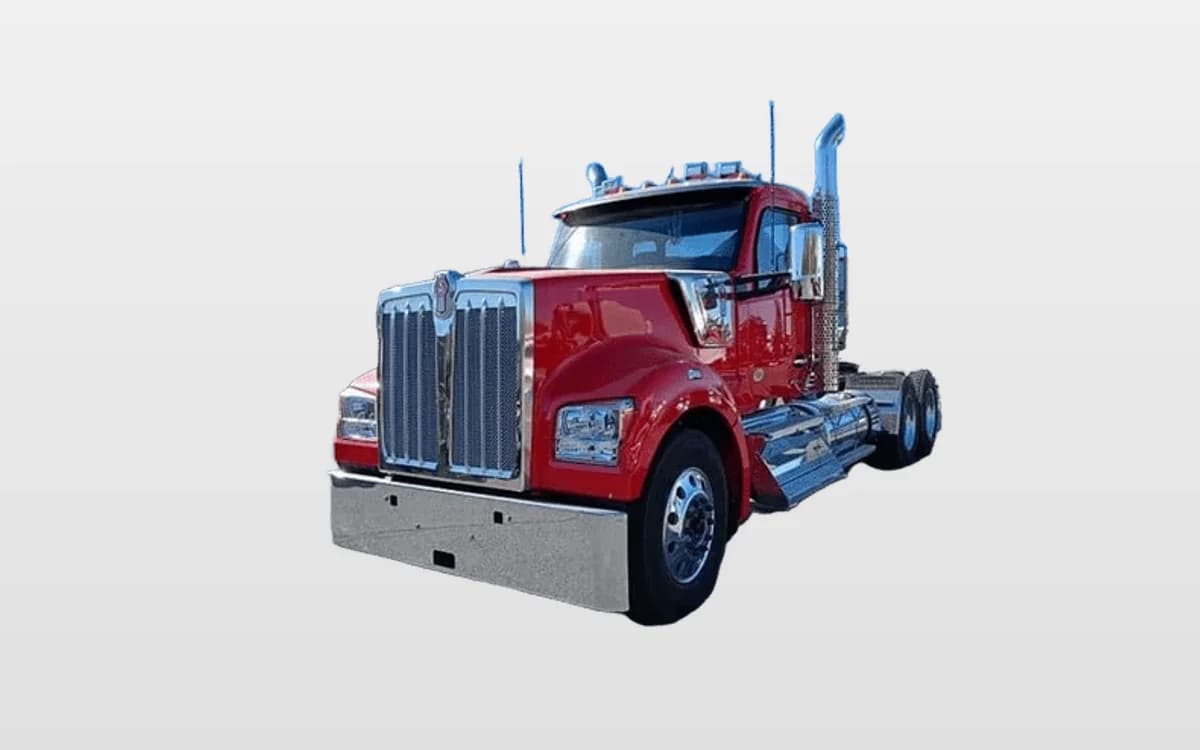 2025 Kenworth W990