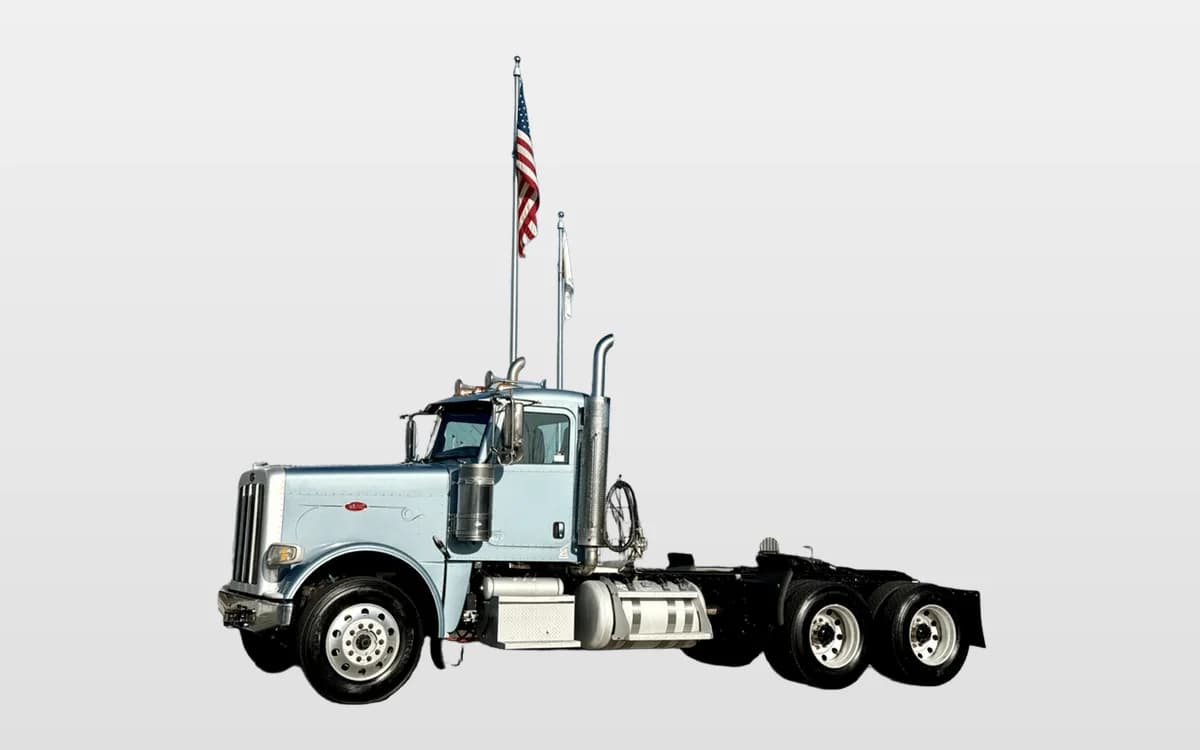2018 Peterbilt 389