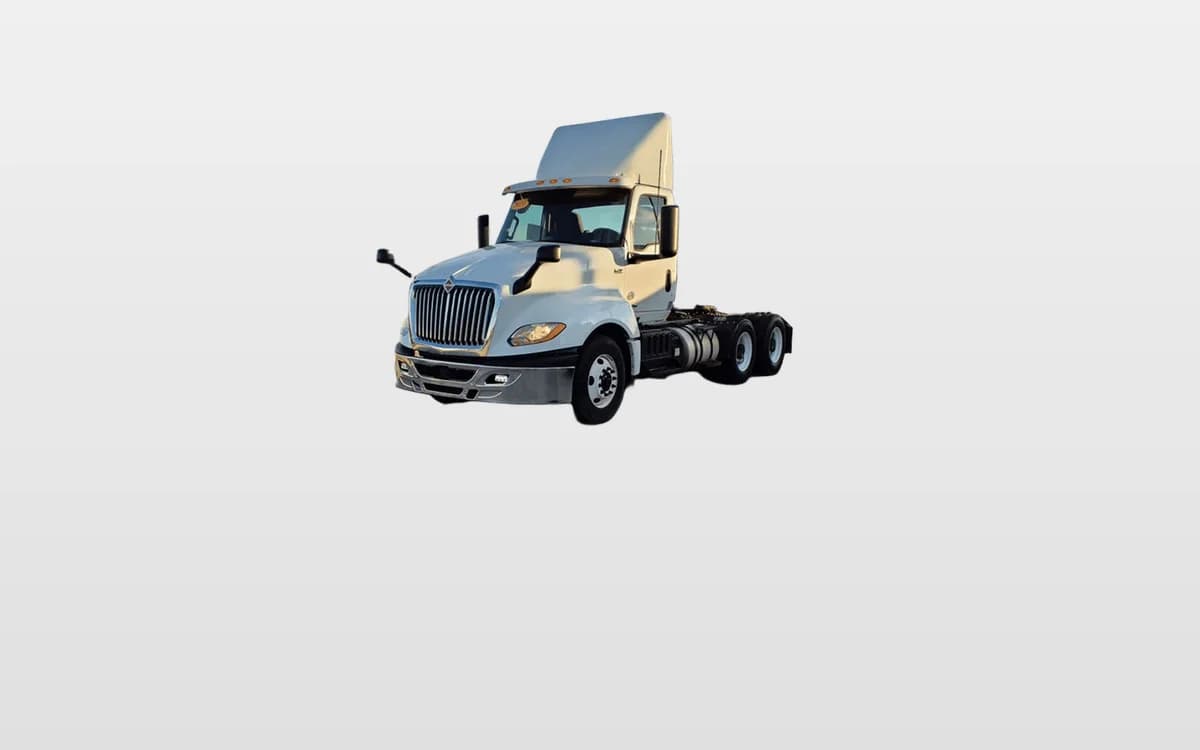2019 International LT in Clarksville, IN
