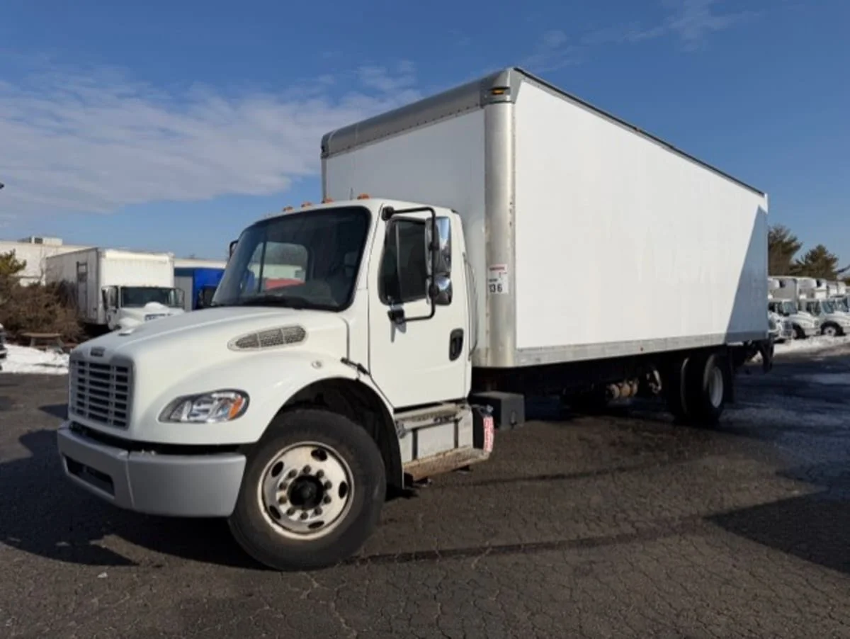 2016 Freightliner M2 106