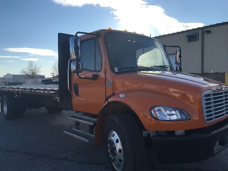 2022 Freightliner M2 106