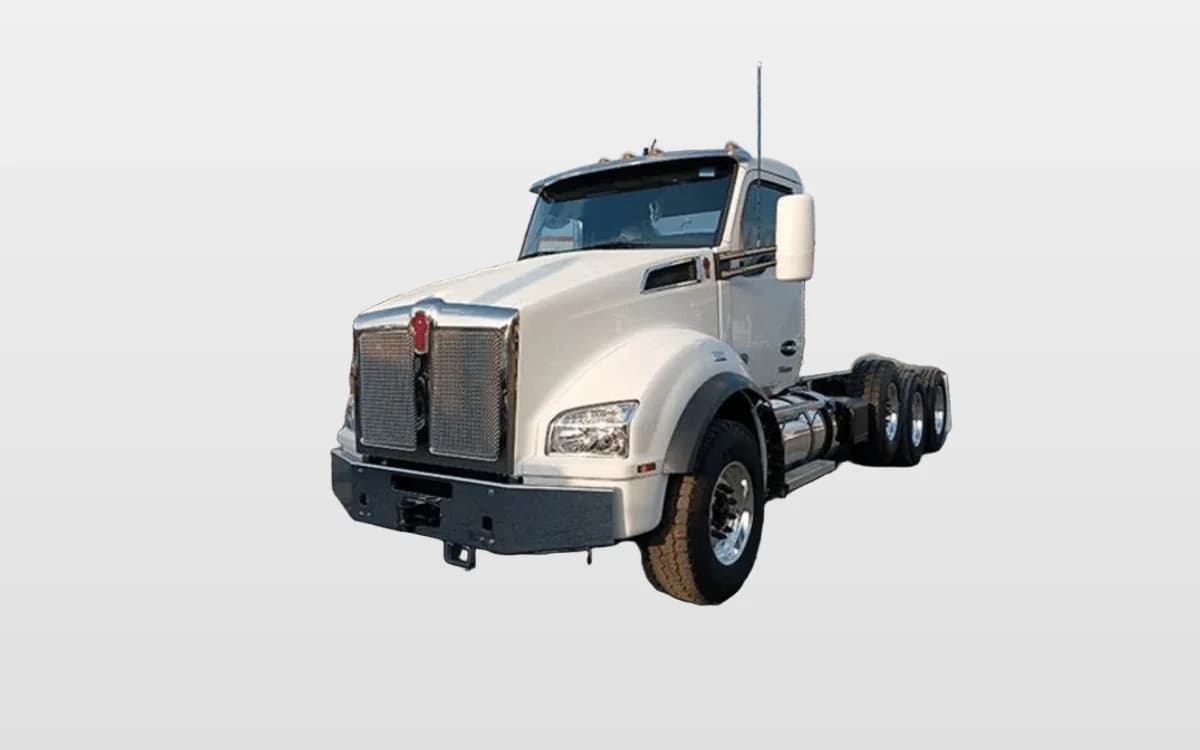2025 Kenworth T880