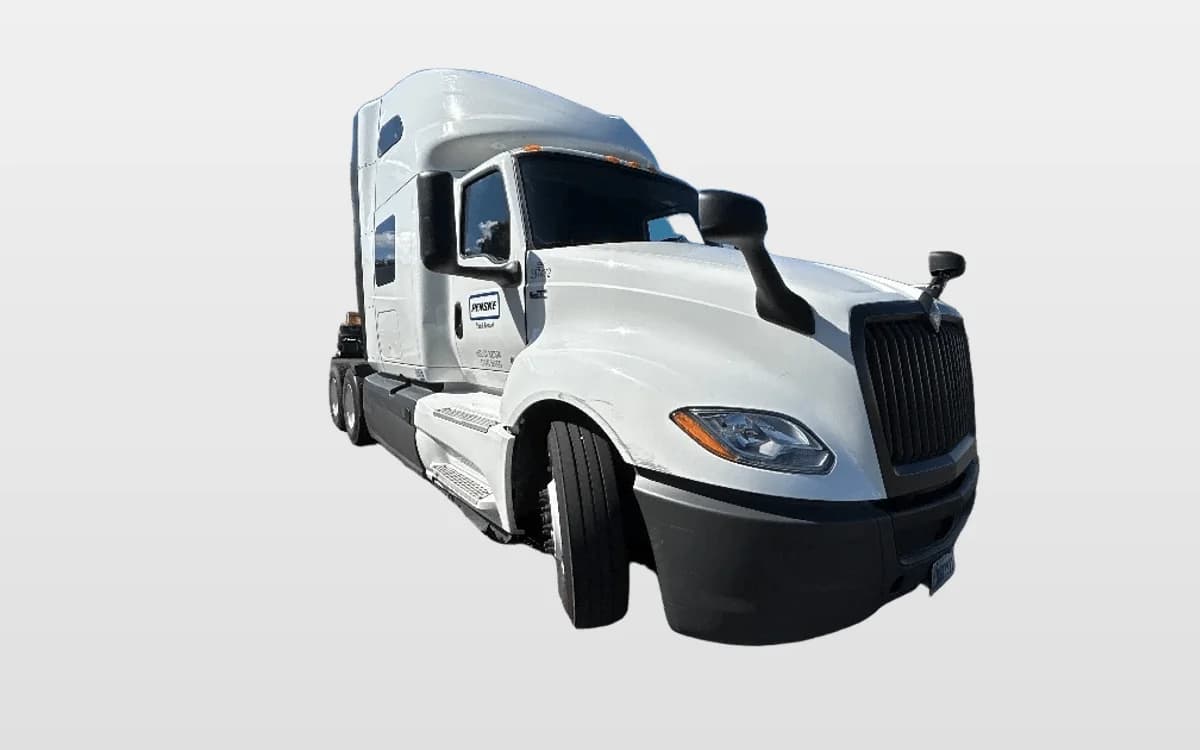 2022 International LT