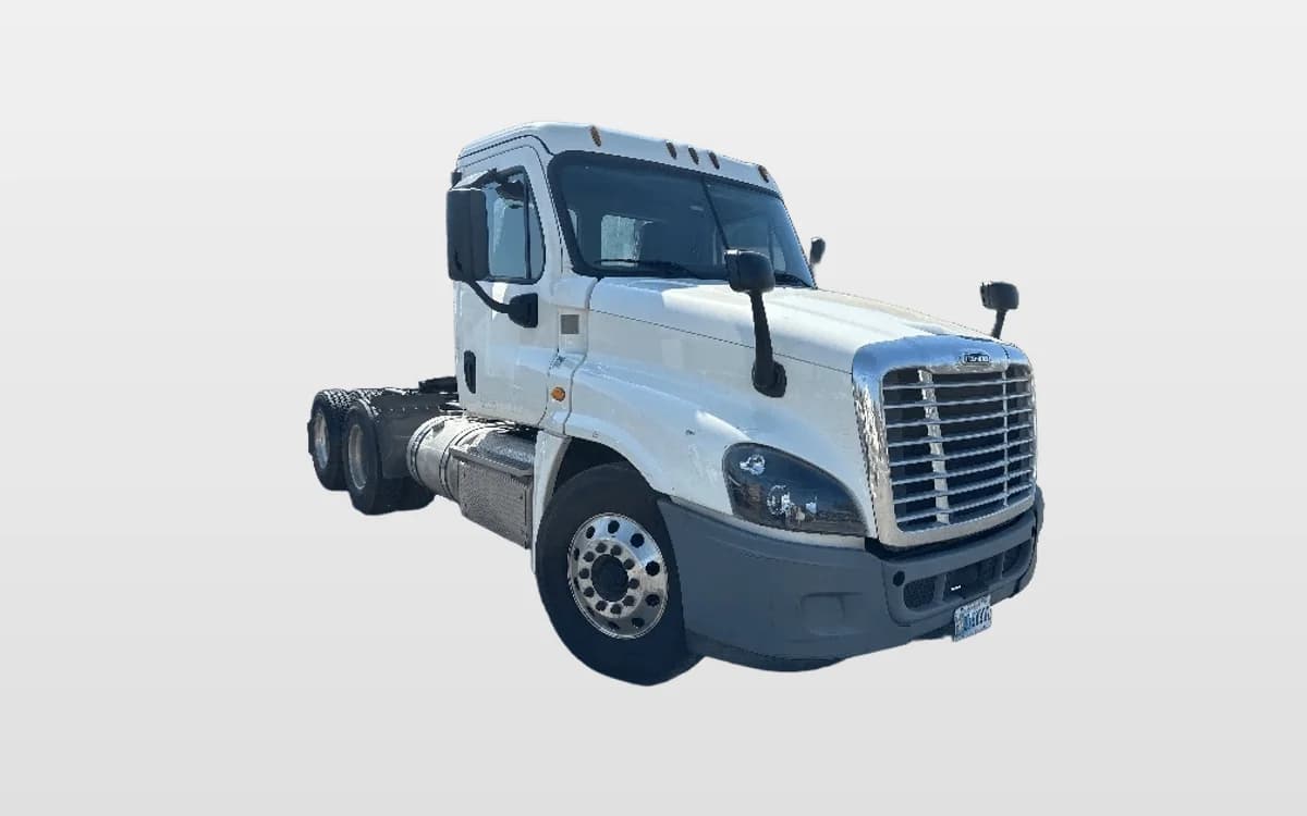2019 Freightliner Cascadia in Capitol Heights, MD