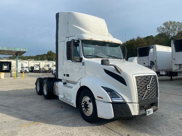 2020 Volvo VNL 300