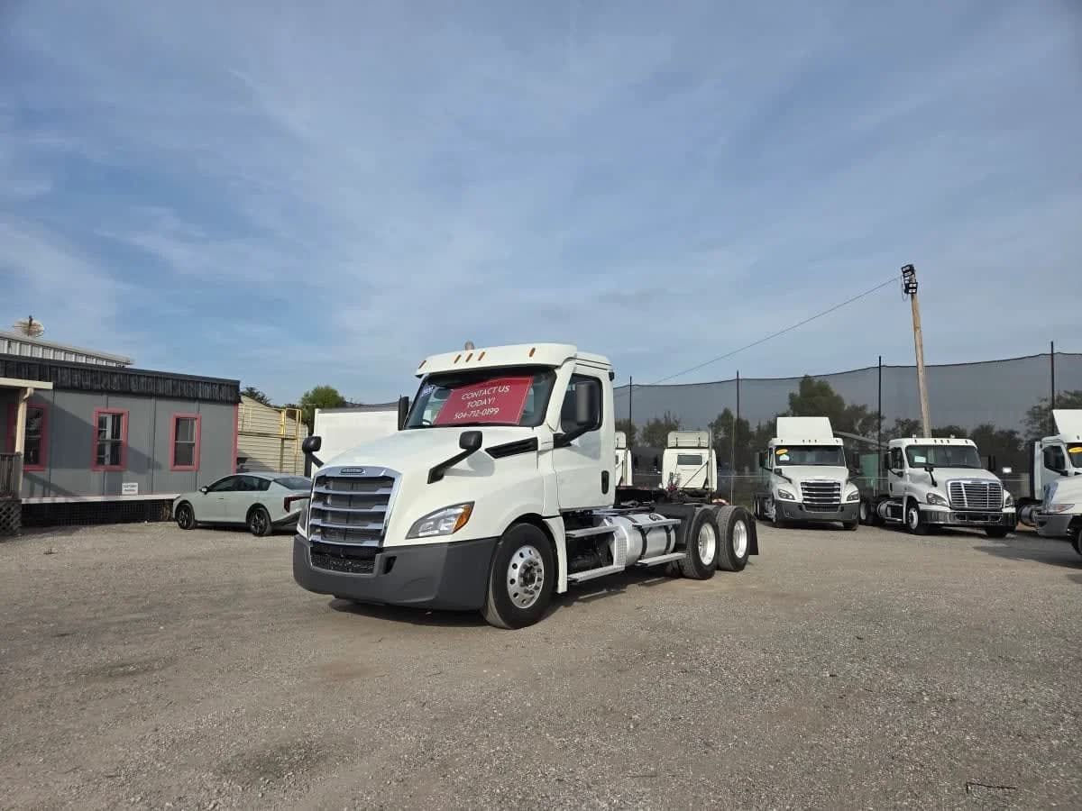 2020 Freightliner Cascadia