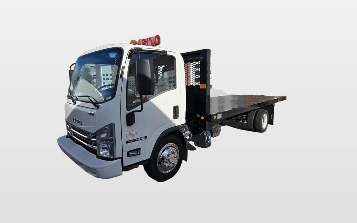 2022 Isuzu NRR