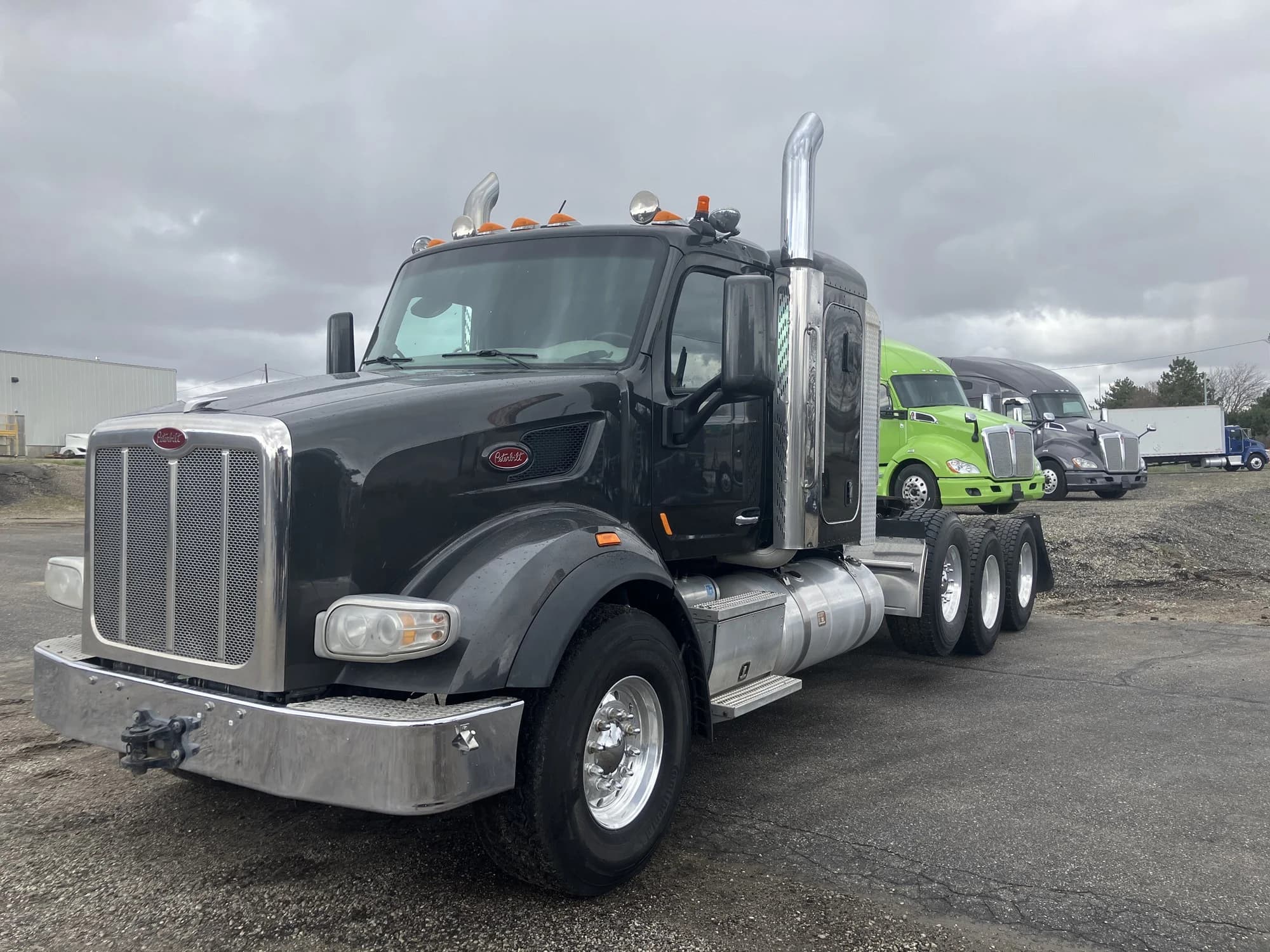 2020 Peterbilt 567