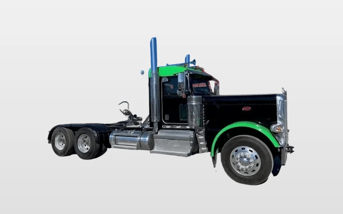2023 Peterbilt 389