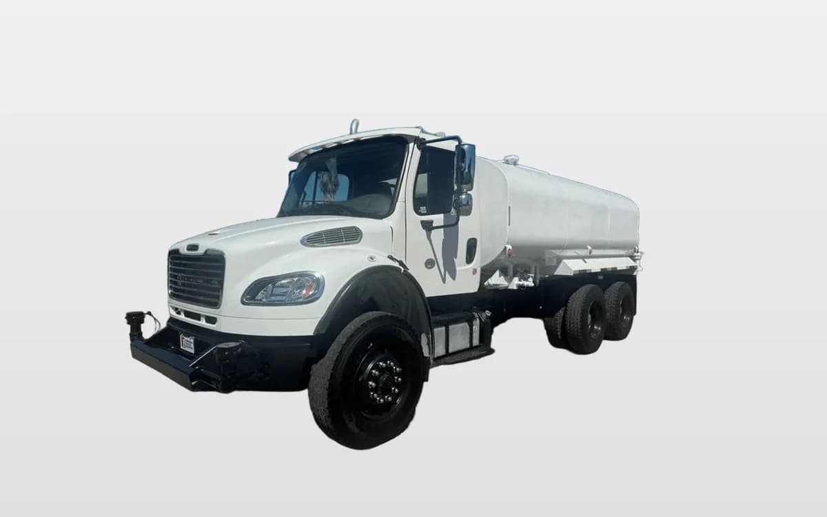 2017 Freightliner M2 106 in Keyes