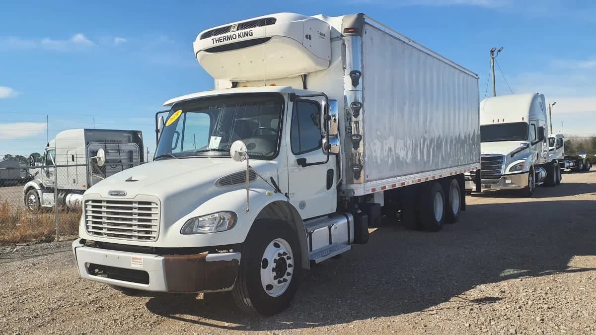 2019 Freightliner M2 106