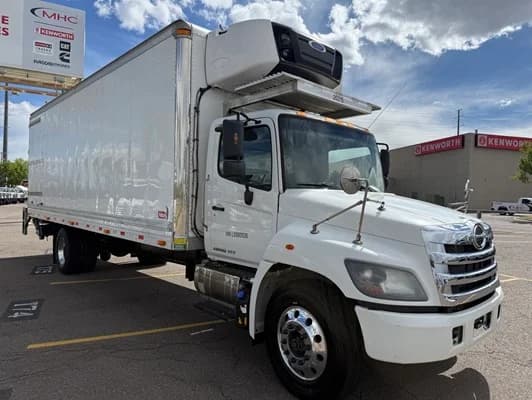 2020 Hino 338