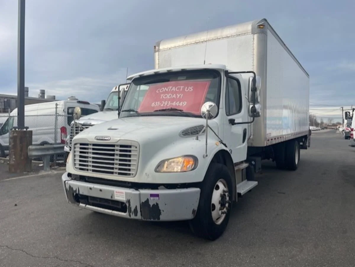 2017 Freightliner M2 106