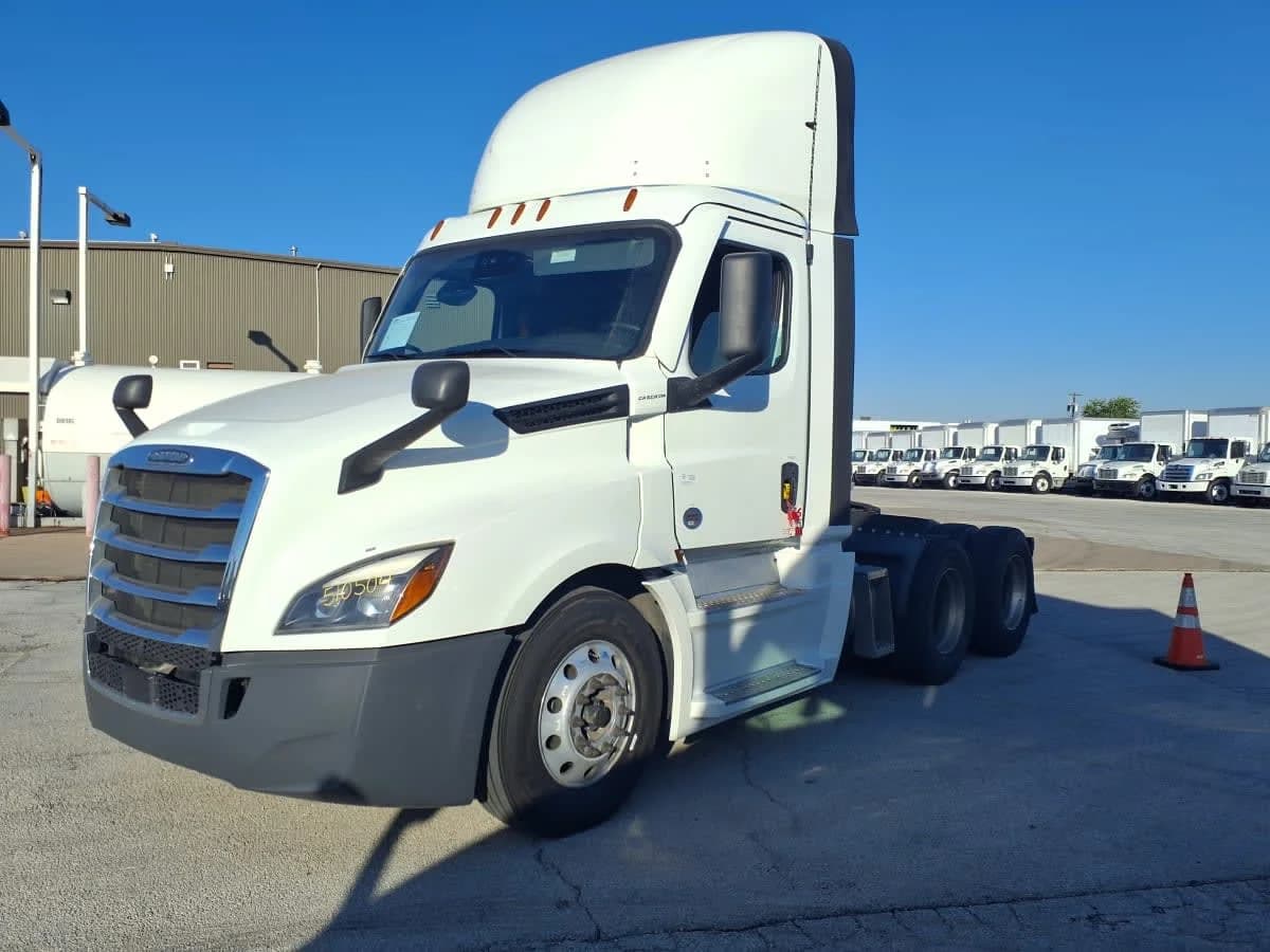 2022 Freightliner Cascadia