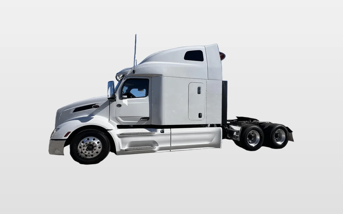2023 Peterbilt 579