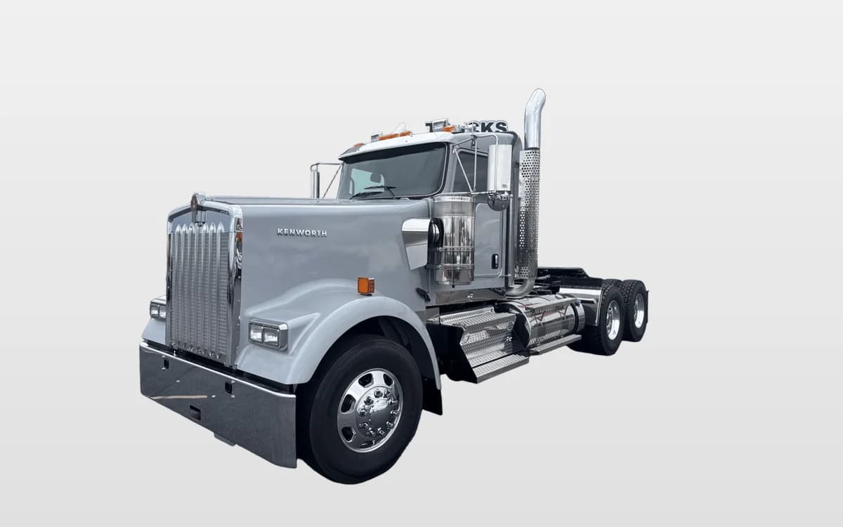 2026 Kenworth W900