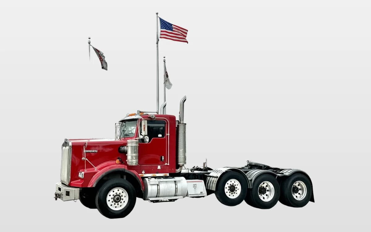 2003 Kenworth T800 in New Lenox, IL