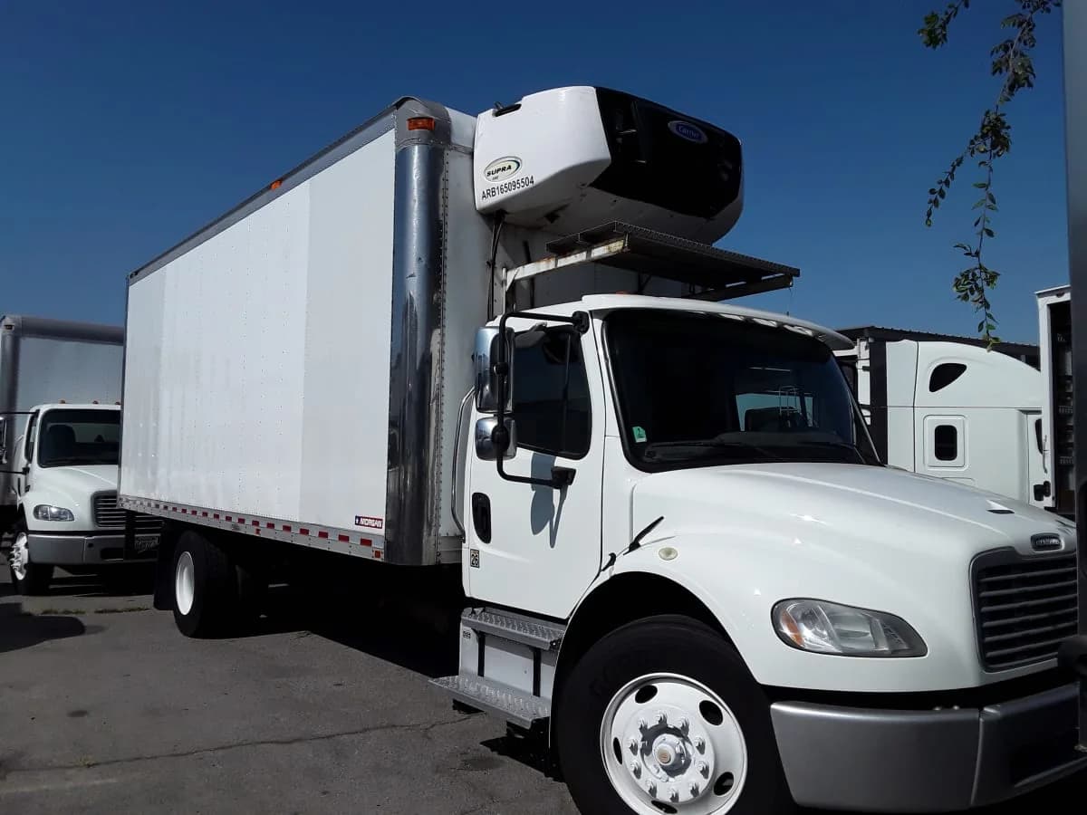 2016 Freightliner M2 106