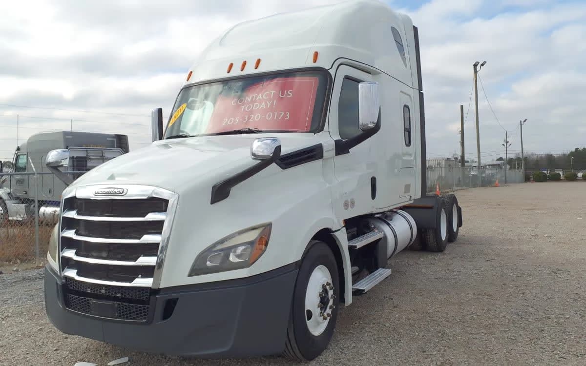 2020 Freightliner Cascadia