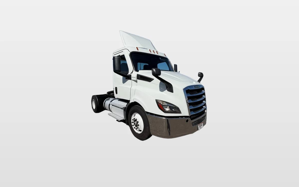 2020 Freightliner Cascadia in Fontana, CA