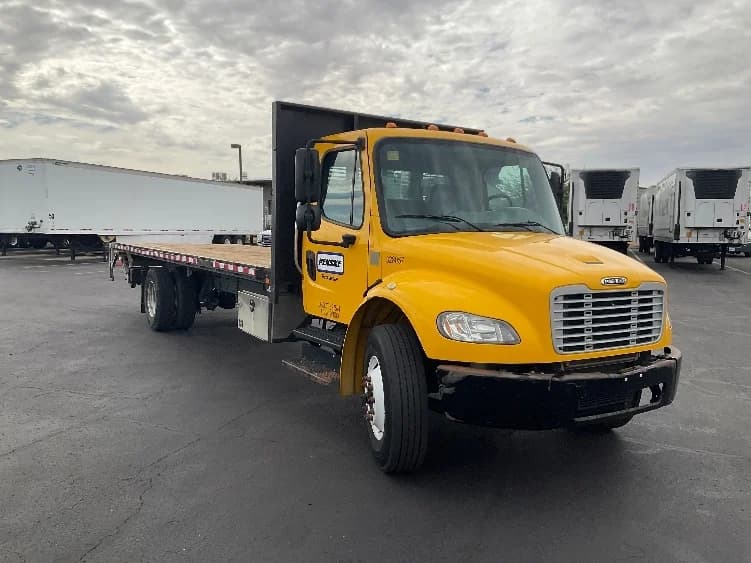 2019 Freightliner M2 106