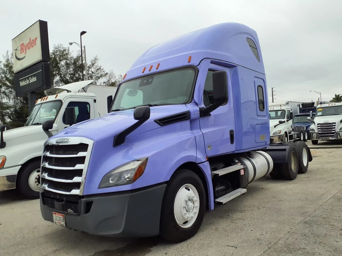 2022 Freightliner Cascadia