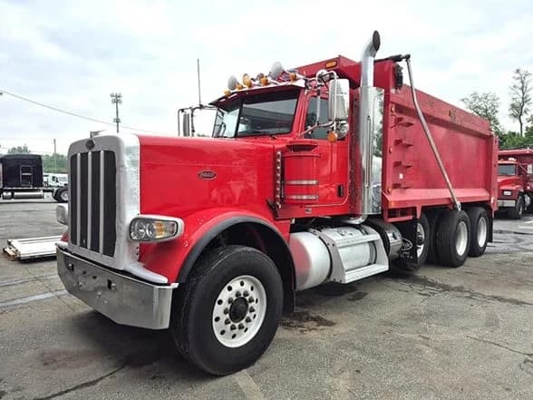 2019 Peterbilt 389