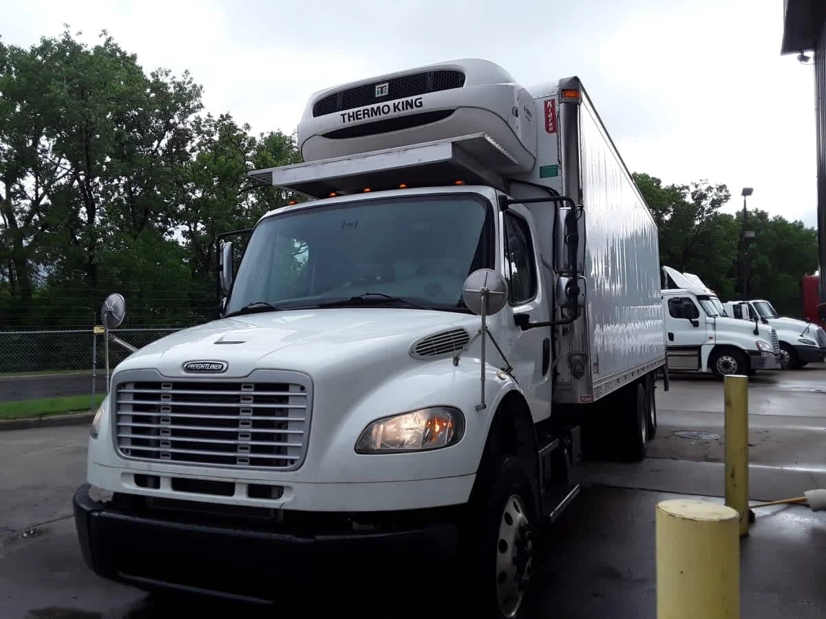 2019 Freightliner M2 106
