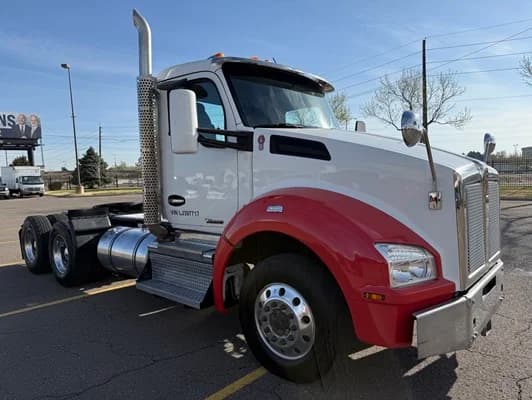 2020 Kenworth T880