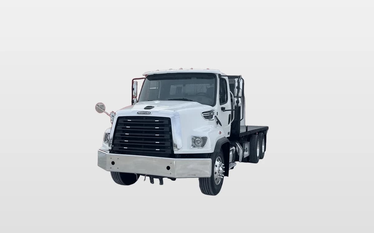 2017 Freightliner 114SD