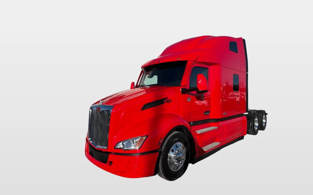 2027 PETERBILT 579