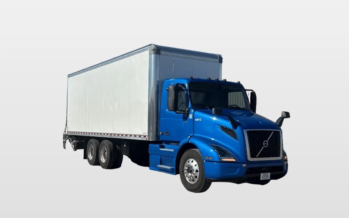 2025 Volvo VNR 640 in Omaha, NE