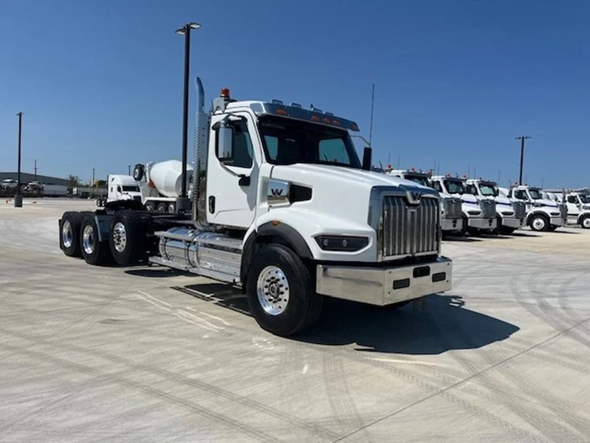 2027 Western Star 49X