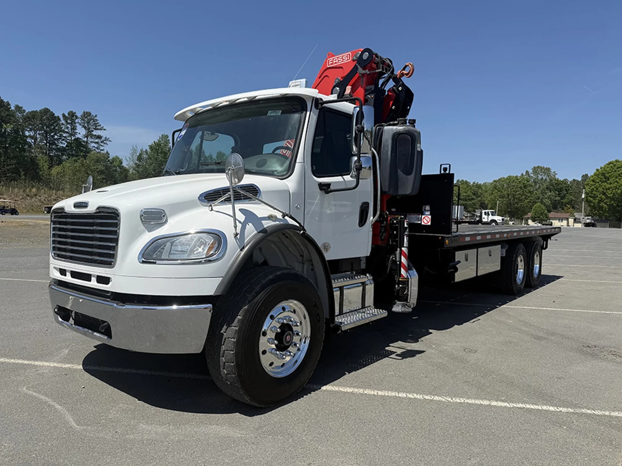 2018 Freightliner M2 106