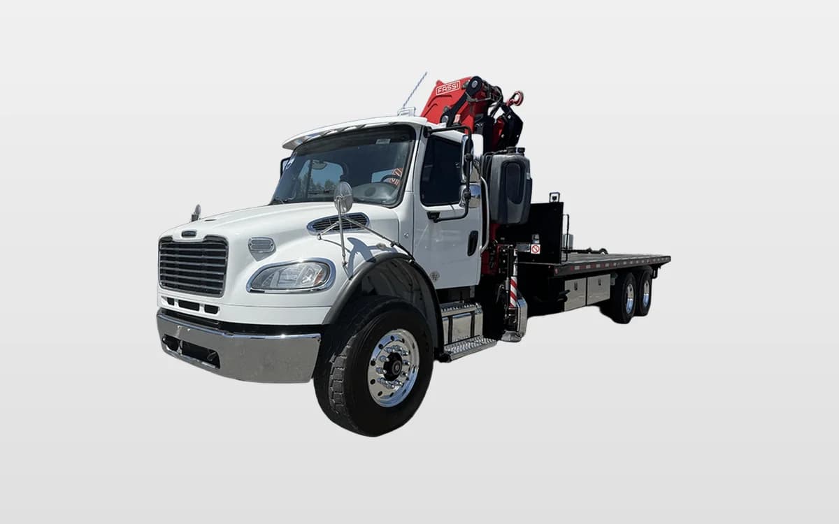 2018 Freightliner M2 106